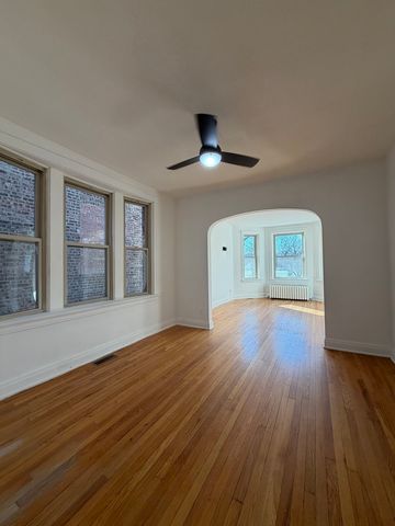 3737 S Damen Avenue, Chicago, IL 60608