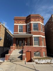 3737 S Damen Avenue, Chicago, IL 60608