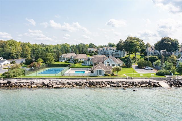 125 Regatta Drive, Webster, NY 14580