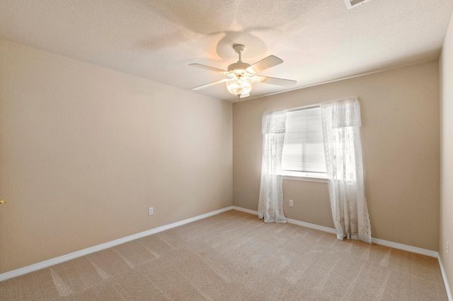 125 Sabine DR, Georgetown, TX 78628