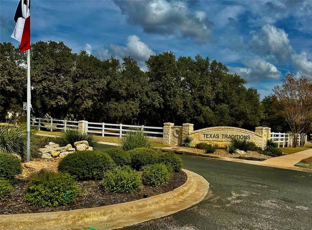 125 Sabine DR, Georgetown, TX 78628