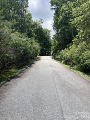 00 Winterstar Loop 17, Burnsville, NC 28714