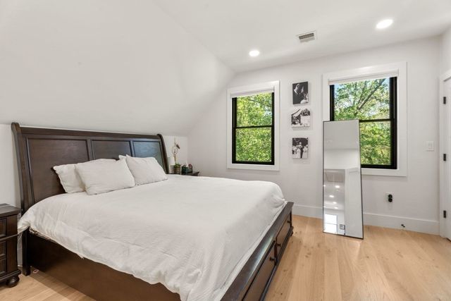 23 Jaques St B, Somerville, MA 02145