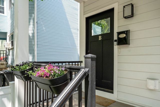 23 Jaques St B, Somerville, MA 02145
