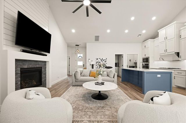 5957 NW 159th Street, Edmond, OK 73013