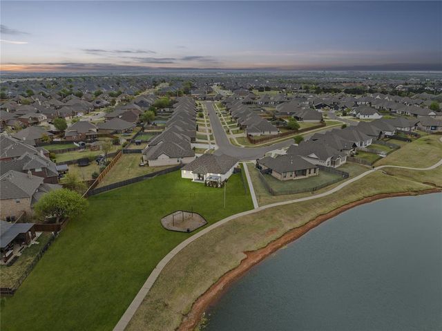 5957 NW 159th Street, Edmond, OK 73013