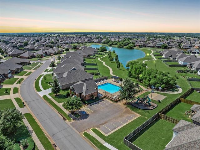 5957 NW 159th Street, Edmond, OK 73013