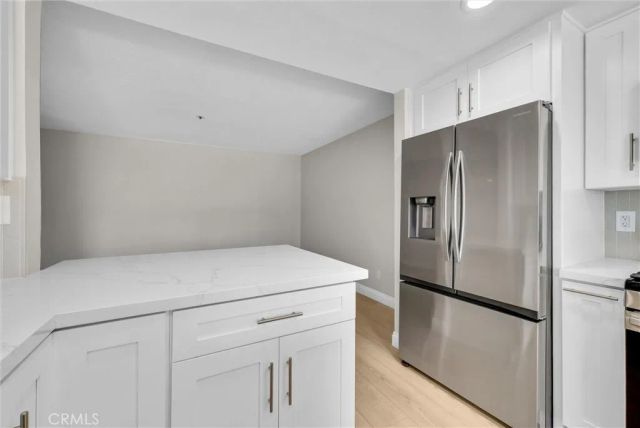 220 Nice 110, Newport Beach, CA 92663