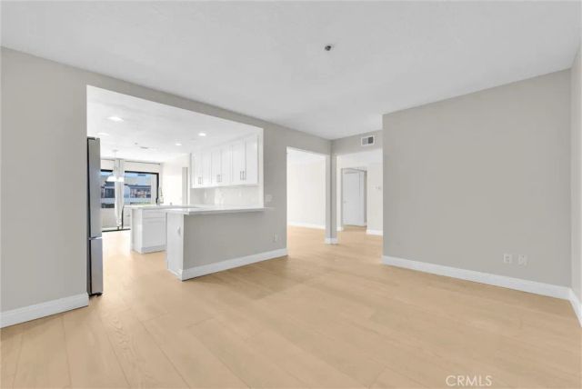 220 Nice 110, Newport Beach, CA 92663