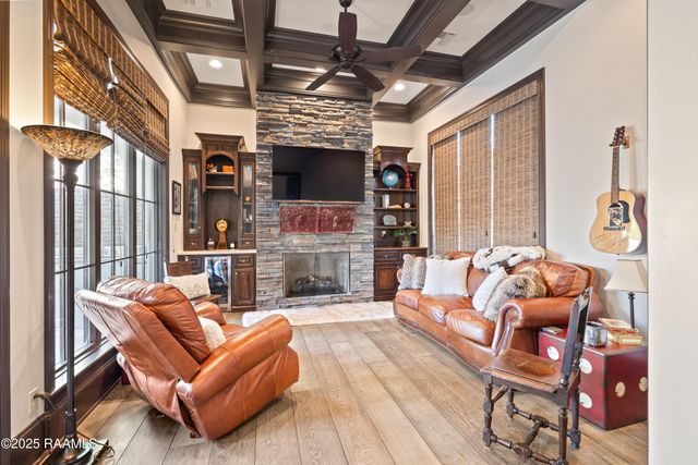 408 Princeton Woods Loop, Lafayette, LA 70508