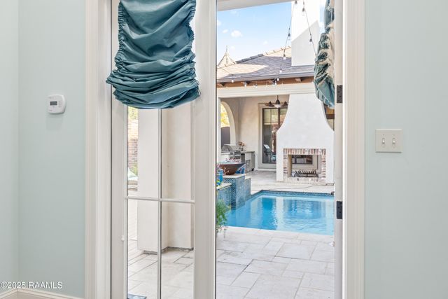 408 Princeton Woods Loop, Lafayette, LA 70508