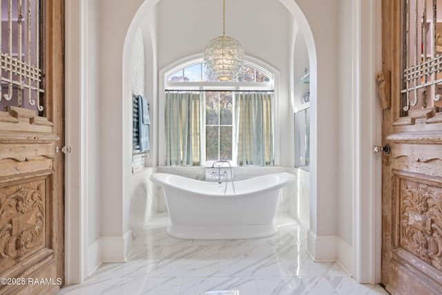 408 Princeton Woods Loop, Lafayette, LA 70508