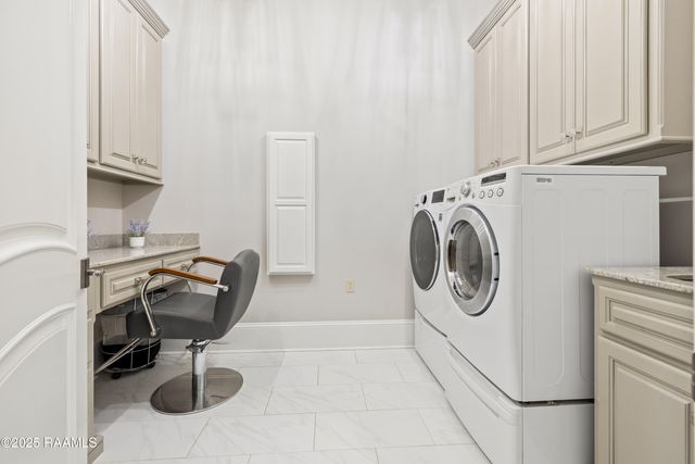 408 Princeton Woods Loop, Lafayette, LA 70508