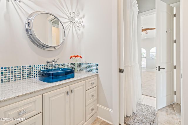 408 Princeton Woods Loop, Lafayette, LA 70508