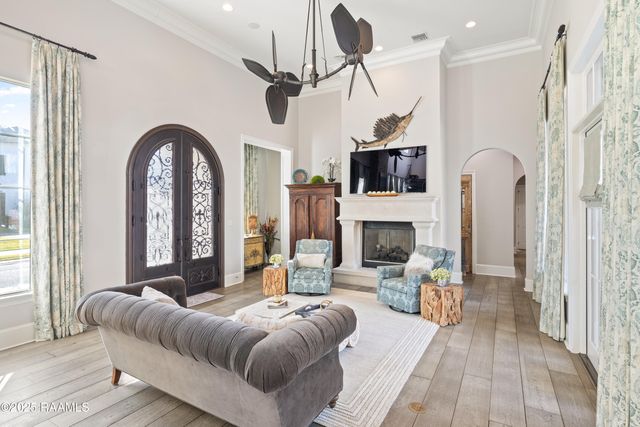 408 Princeton Woods Loop, Lafayette, LA 70508