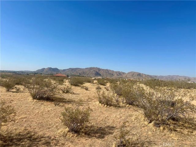 1 Shirwaun, Apple Valley, CA 92307
