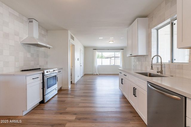 1708 N 69TH Street, Scottsdale, AZ 85257