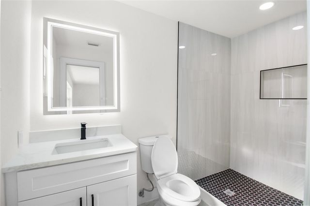 1984 64TH AVENUE N, St Petersburg, FL 33702