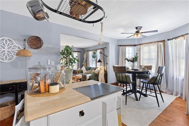 709 N Allen Road, Independence, MO 64050