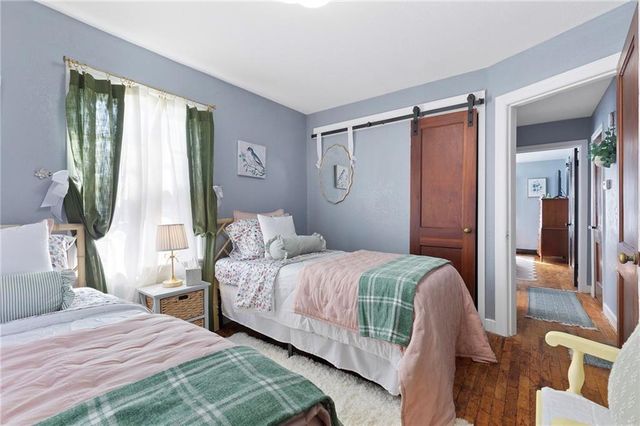 709 N Allen Road, Independence, MO 64050