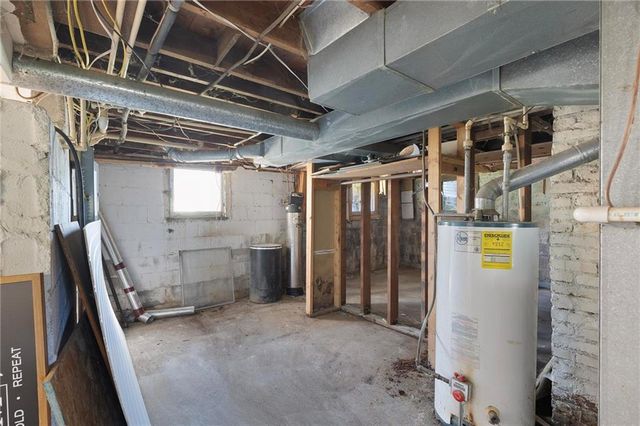 709 N Allen Road, Independence, MO 64050