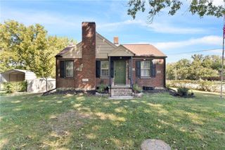 709 N Allen Road, Independence, MO 64050