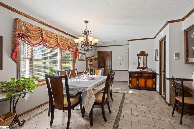 198 Pepperidge Drive, Spartanburg, SC 29303