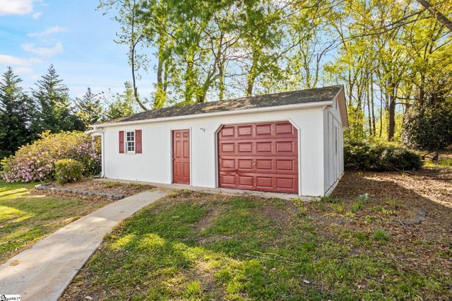 198 Pepperidge Drive, Spartanburg, SC 29303