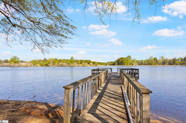 198 Pepperidge Drive, Spartanburg, SC 29303