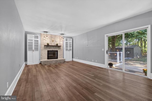 1436 WOODHAVEN DR, Hummelstown, PA 17036