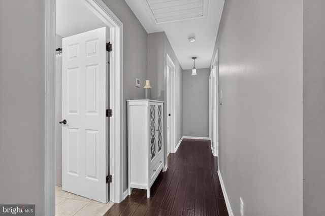 1436 WOODHAVEN DR, Hummelstown, PA 17036