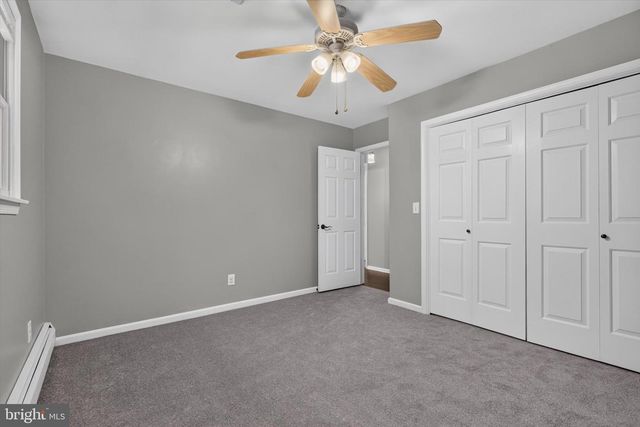 1436 WOODHAVEN DR, Hummelstown, PA 17036