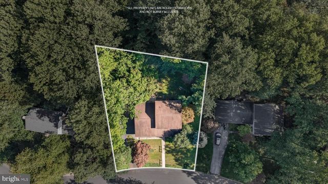 1436 WOODHAVEN DR, Hummelstown, PA 17036
