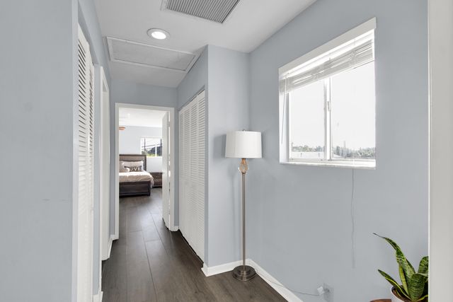 6262 Riverwalk Lane 1, Jupiter, FL 33458