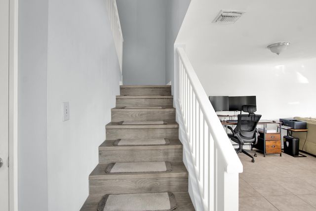 6262 Riverwalk Lane 1, Jupiter, FL 33458