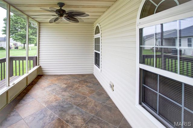 78 Parkside Drive, Bethalto, IL 62010