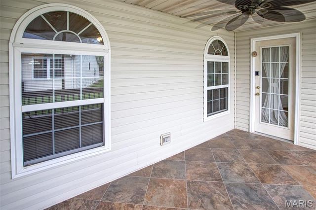 78 Parkside Drive, Bethalto, IL 62010