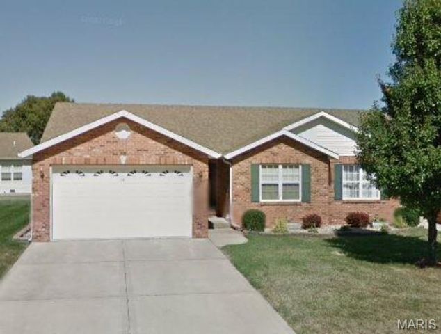 78 Parkside Drive, Bethalto, IL 62010