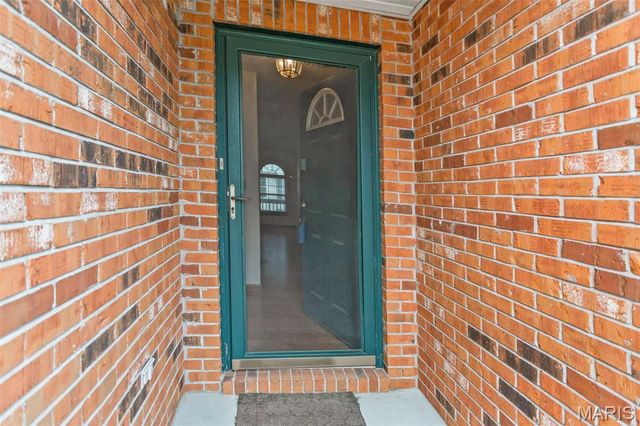 78 Parkside Drive, Bethalto, IL 62010