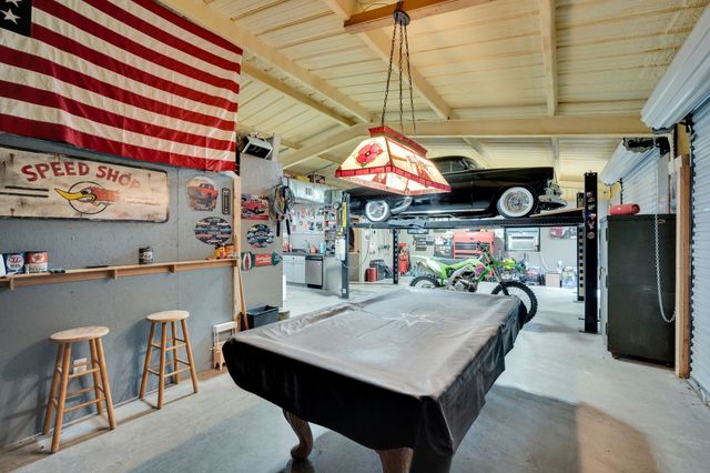 370 Parker Road, Palmer, TX 75152