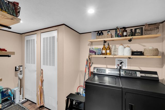 370 Parker Road, Palmer, TX 75152