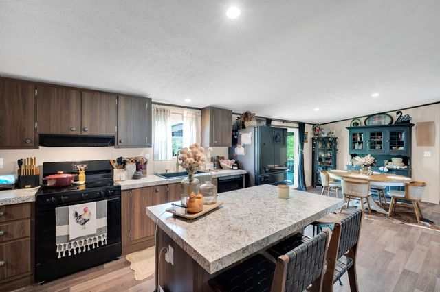 370 Parker Road, Palmer, TX 75152