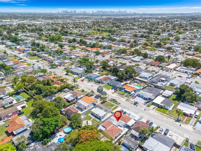 541 E 38th St, Hialeah, FL 33013