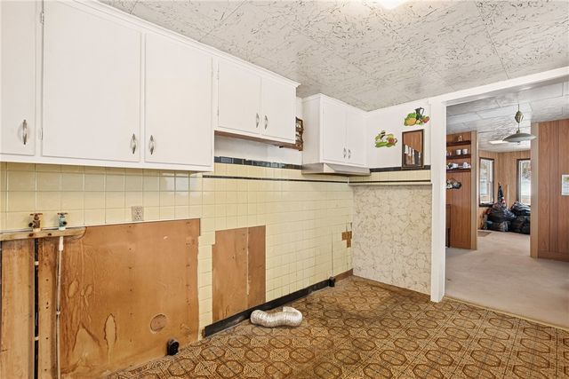 202 Sechler Road, Somerset, PA 15501