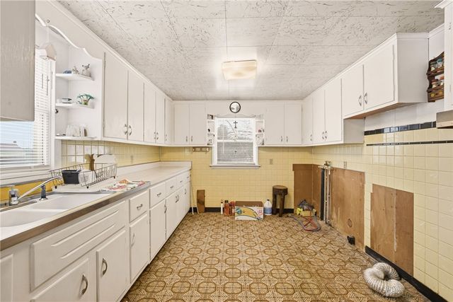 202 Sechler Road, Somerset, PA 15501