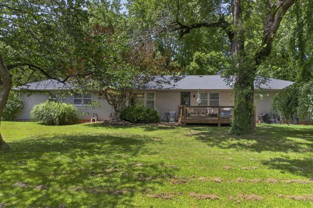 2406 E Broadmoor Street, Springfield, MO 65804