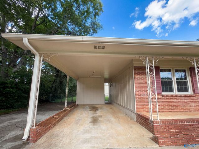 1808 Dailey Terrace, Huntsville, AL 35816