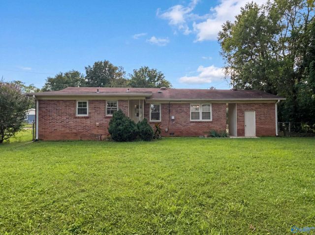 1808 Dailey Terrace, Huntsville, AL 35816