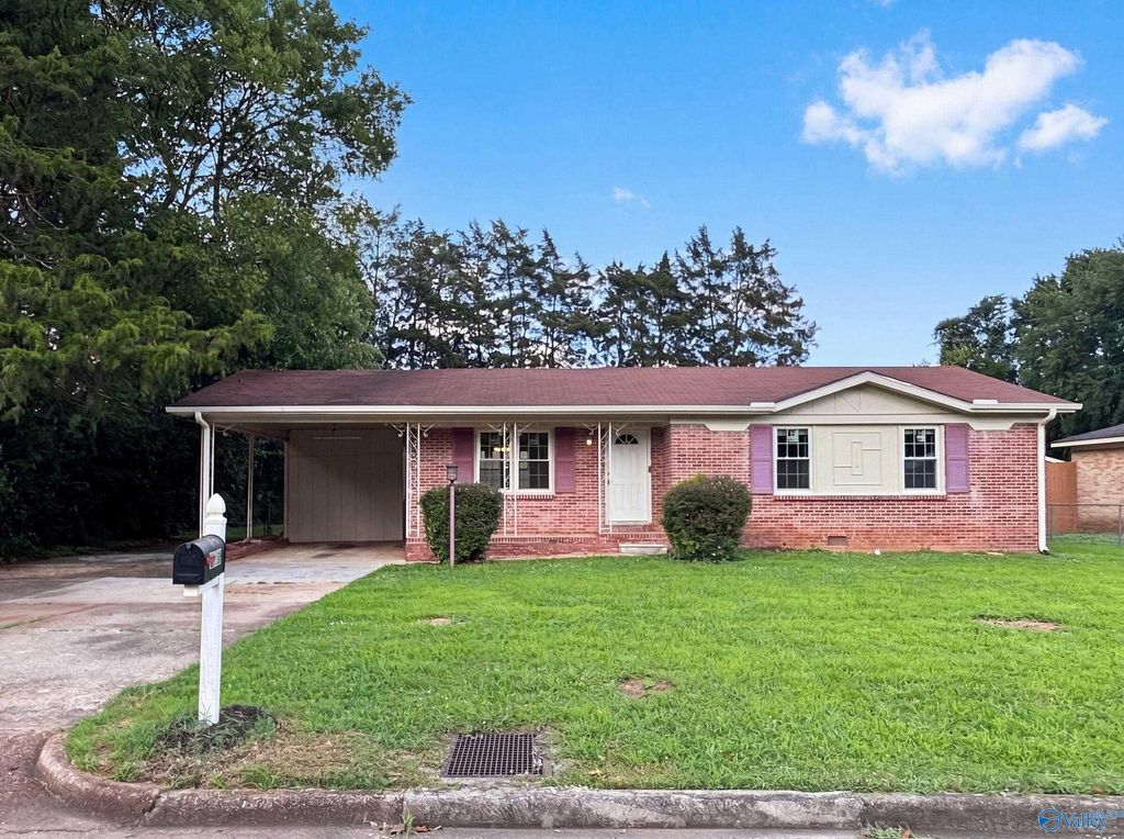 1808 Dailey Terrace, Huntsville, AL 35816