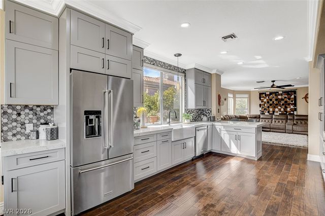 7841 Painted Sunset Drive, Las Vegas, NV 89149